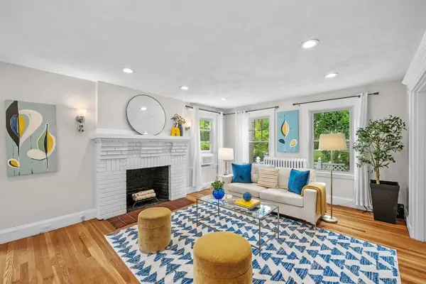 500 Lowell Ave #1, Newton, MA 02460