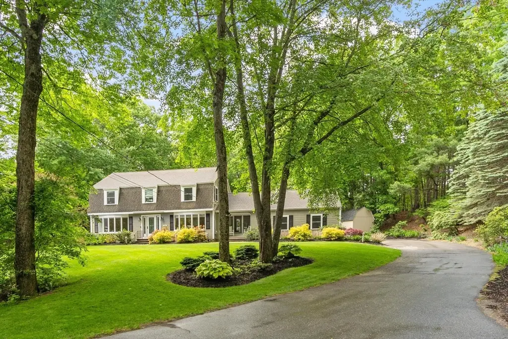 280 Quinapoxet St, Holden, MA 01522 - #1