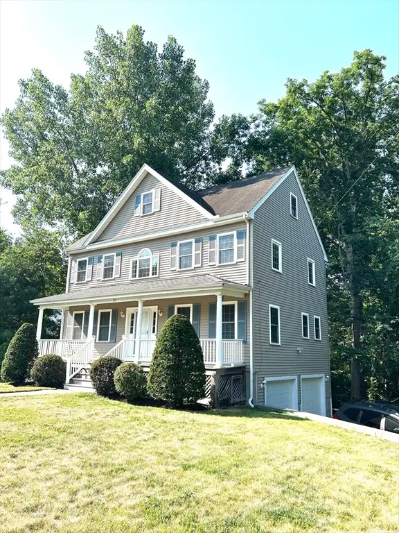 27 Kennedy Ave, Billerica, MA 01821