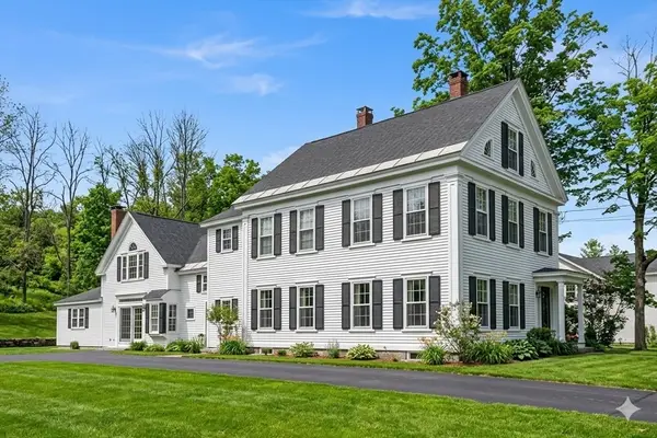 5 Mill St, Northborough, MA 01532