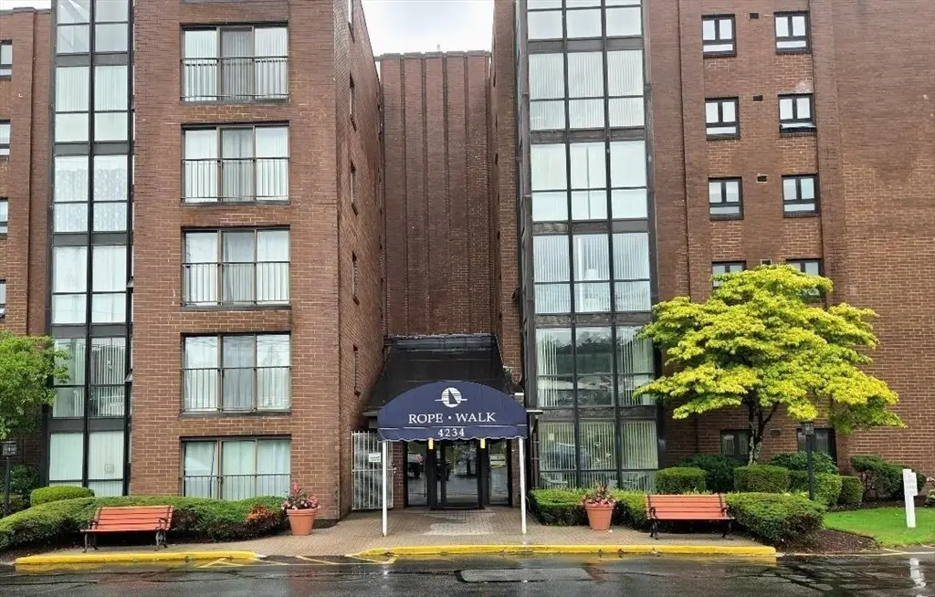 4234 North Main St #606, Fall River, MA 02720 - #1