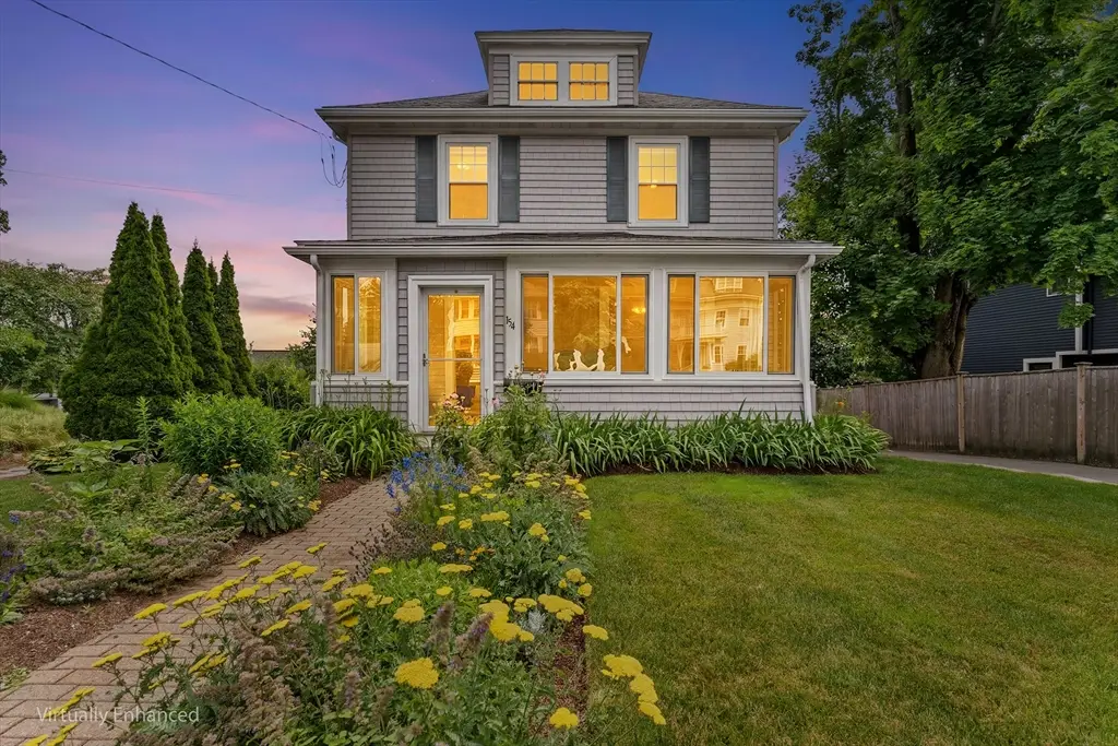 154 Cherry St, Newton, MA 02465 - #1