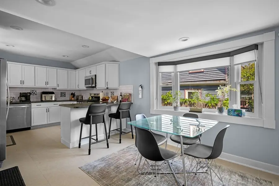 12 Boynton St, Swampscott, MA 01907 - #3