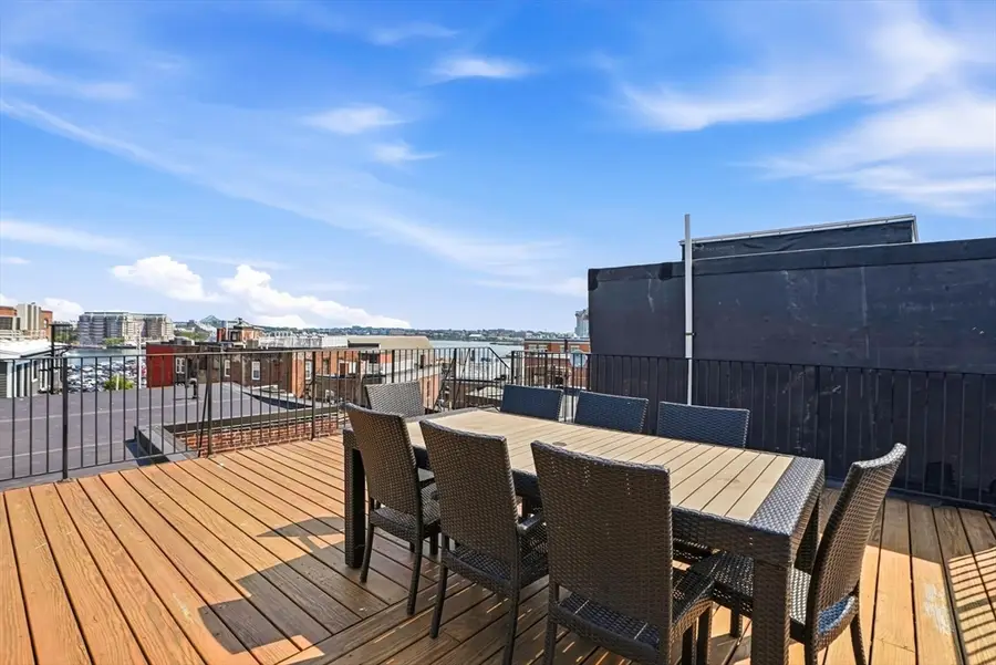 8 Battery St #4, Boston, MA 02109 - #2