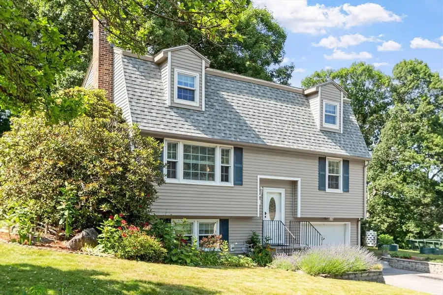 11 Nottingham Lane, Haverhill, MA 01835 - #3