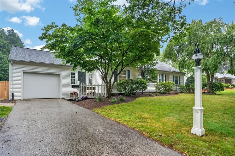 17 Pilgrim Way, East Walpole, MA 02032 - #2