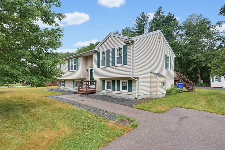99 Wren St, East Taunton, MA 02718 - #2