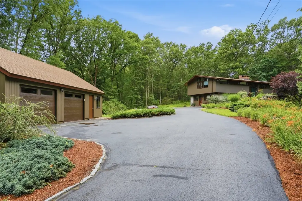 80 Evergreen Lane, Carlisle, MA 01741 - #1