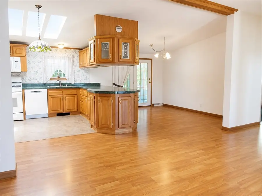 637 South Washington Street #22, North Attleboro, MA 02760 - #2