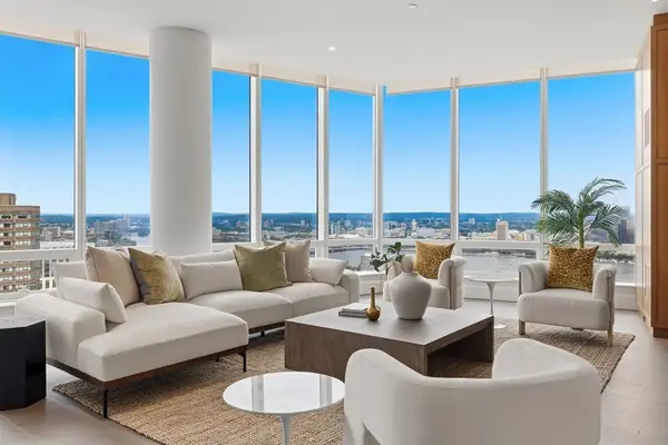 430 Stuart Street #PH35B, Boston, MA 02116