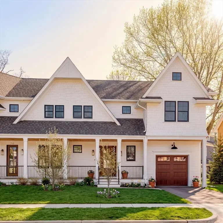 712 Watertown St #712, Newton, MA 02460 - #2