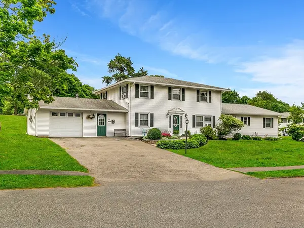 99 Burley St., Danvers, MA 01923