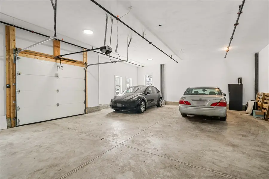 1088 Saratoga St #4, Boston, MA 02128 - #3