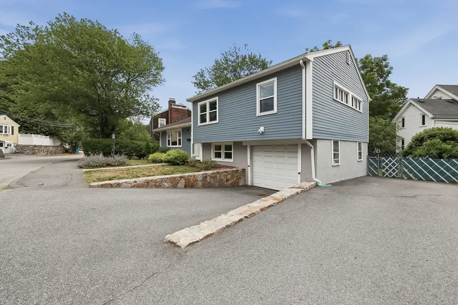 1 Middle Street, Woburn, MA 01801 - #2