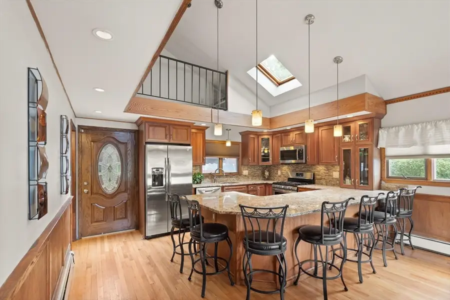 75 Andrews St, Medford, MA 02155 - #3