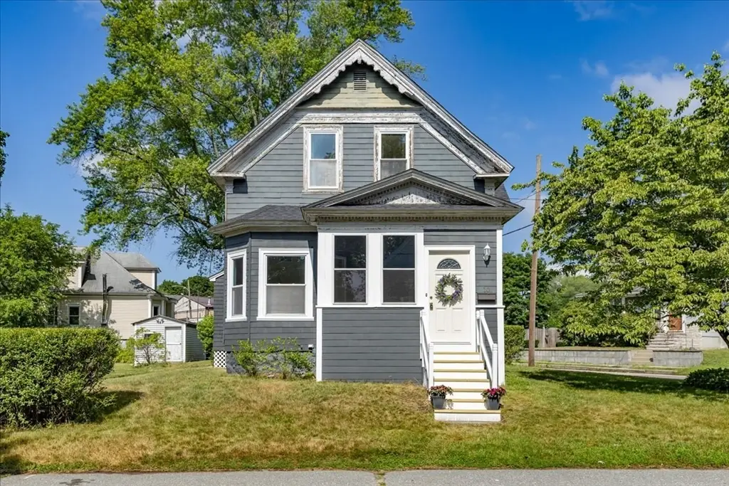 10 Wilfred St, Methuen, MA 01844 - #1