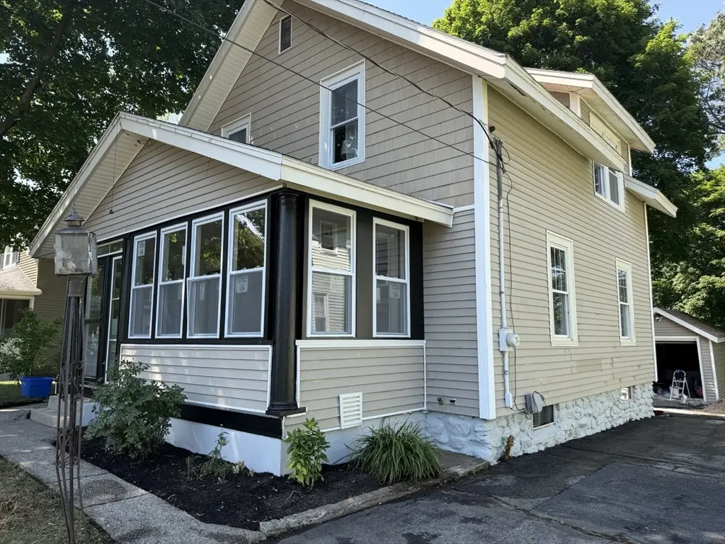 47 Ideal Rd, Worcester, MA 01604 - #1