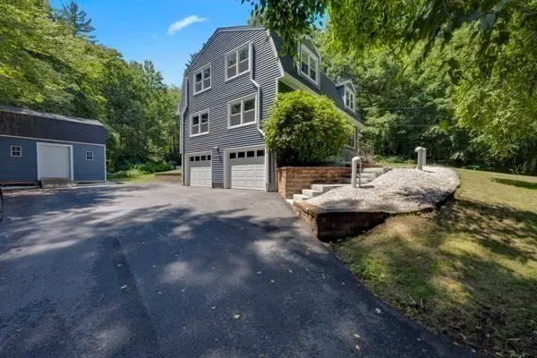 77 Larned Rd, Oxford, MA 01540 - #3