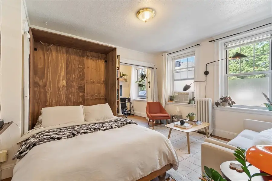 120 Riverway #4, Boston, MA 02215 - #2