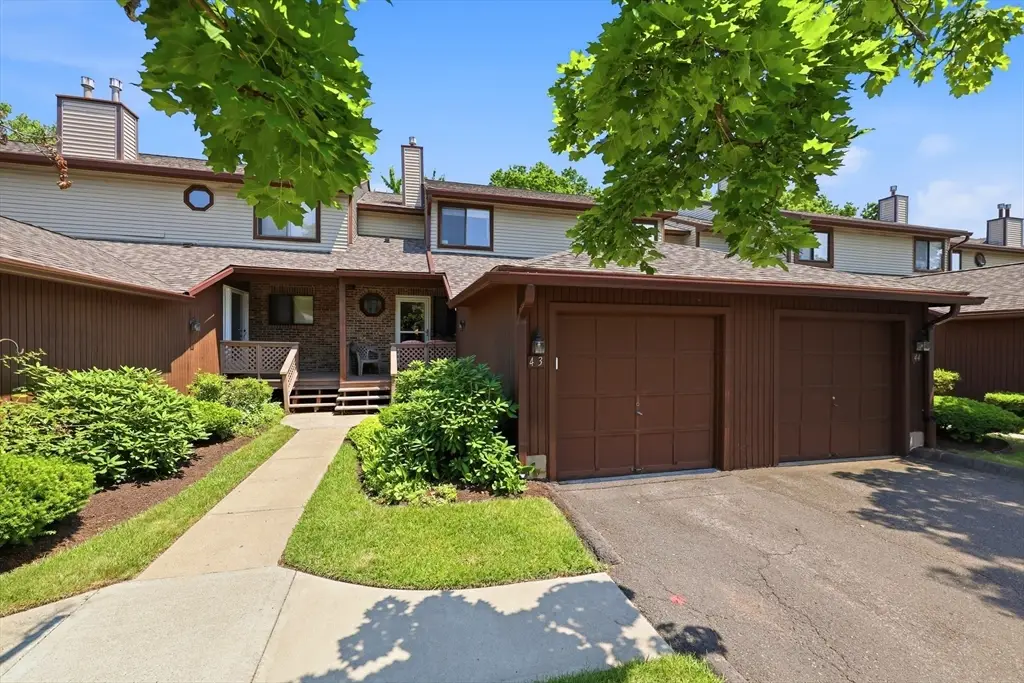 43 Dogwood Ln #43, Agawam, MA 01001 - #1