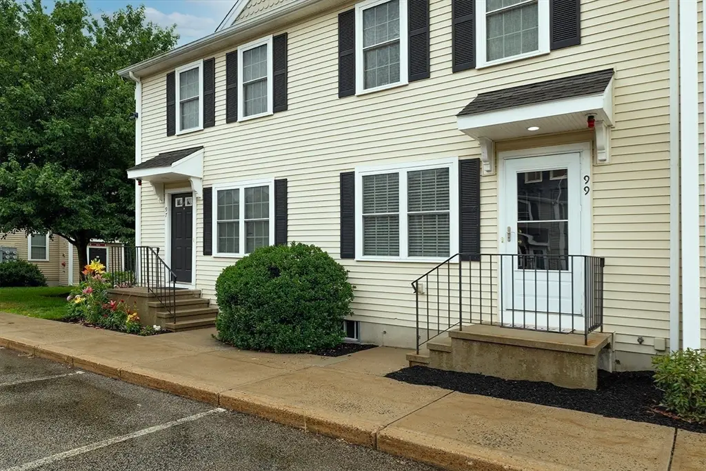 99 Boxberry Ln #99, Rockland, MA 02370 - #1