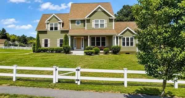 52 Waterford Cir, Dighton, MA 02715