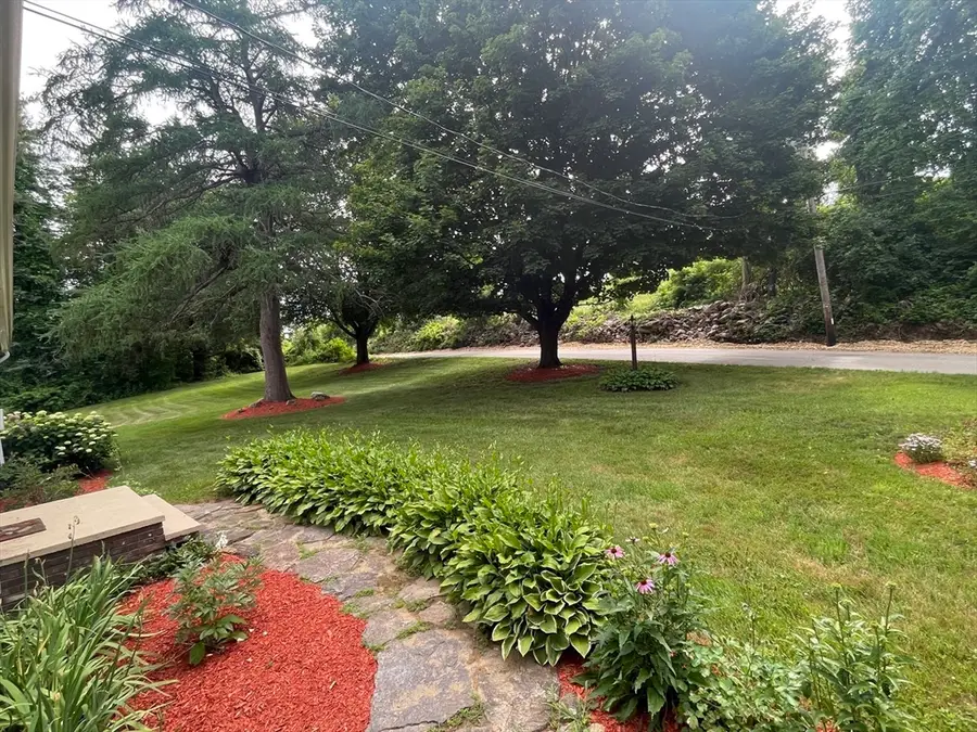 1042 Turkey St, Hardwick, MA 01082 - #2