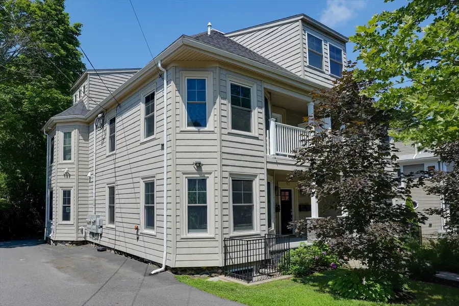113 White St #1, Belmont, MA 02478 - #3