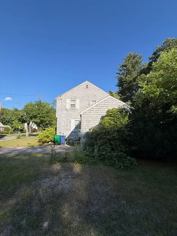 79 Longfellow Rd, Newton, MA 02462 - #3