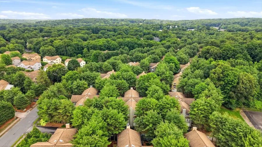 192 Captain Eames Circle #192, Ashland, MA 01721 - #3