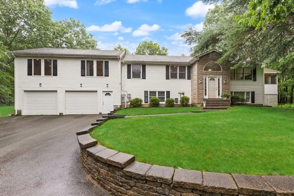 1 Savel Ln, Sharon, MA 02067 - #1