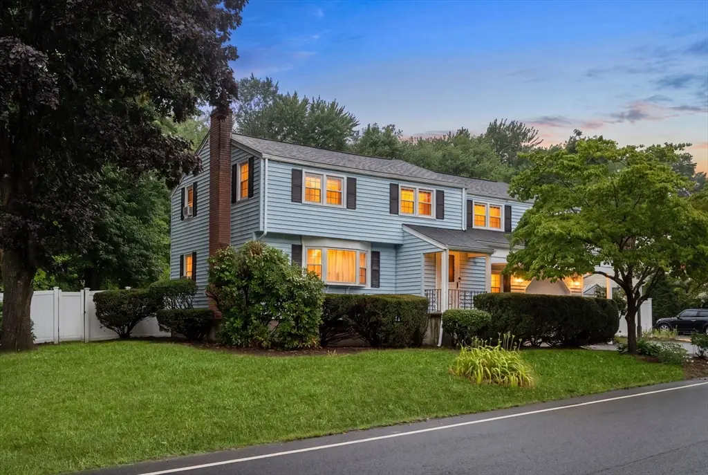 10 Locust Street, Burlington, MA 01803 - #1