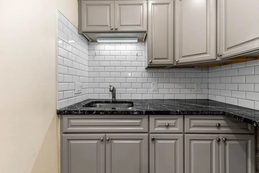 5 Cass St #2, Boston, MA 02132 - #3