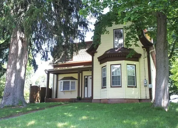 32 Ash St, Winchendon, MA 01475 - #1
