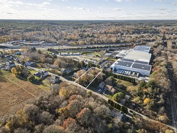 20 Brewster Avenue, Kingston, MA 02364