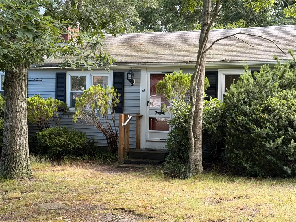 16 Lake Road East, Yarmouth, MA 02673 - #1