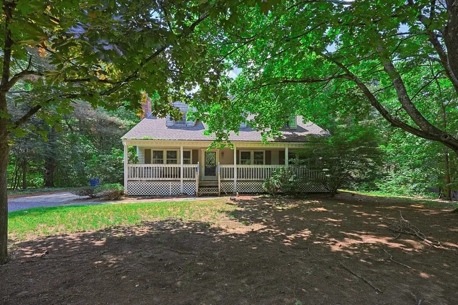 47 Sleepy Hollow Ln, Wrentham, MA 02093 - #2