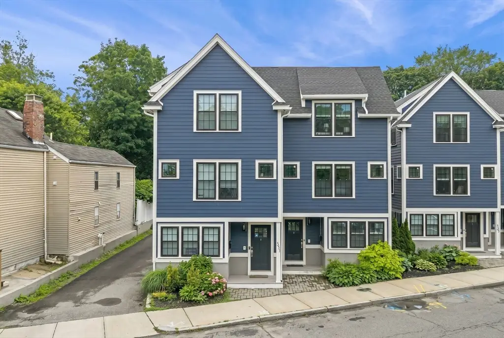331 Bridge St #2, Salem, MA 01970 - #1