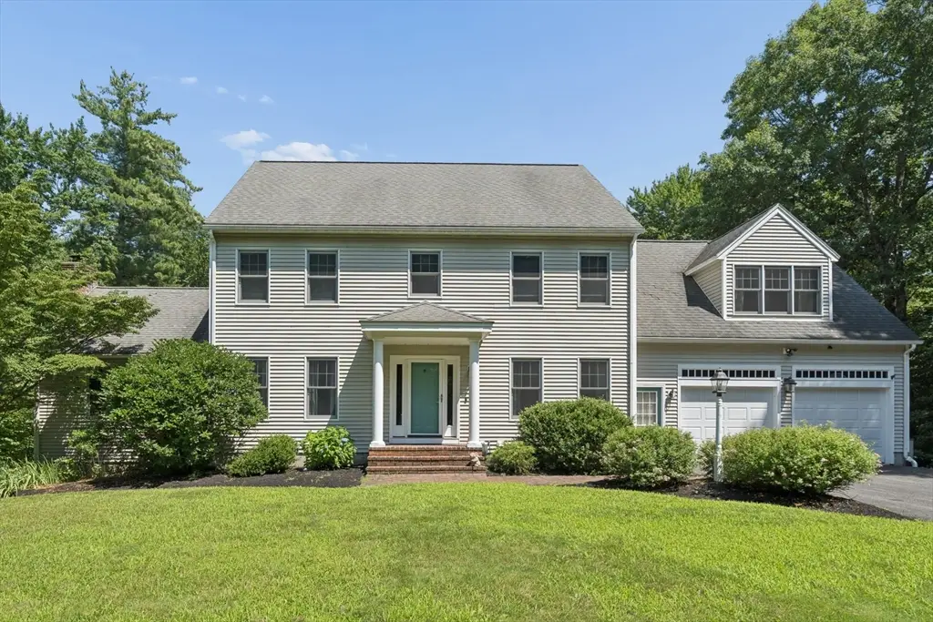 13 Country Club Rd, Sterling, MA 01564 - #1