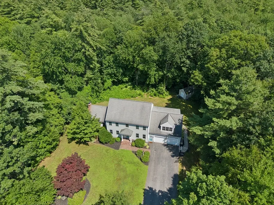 13 Country Club Rd, Sterling, MA 01564 - #3