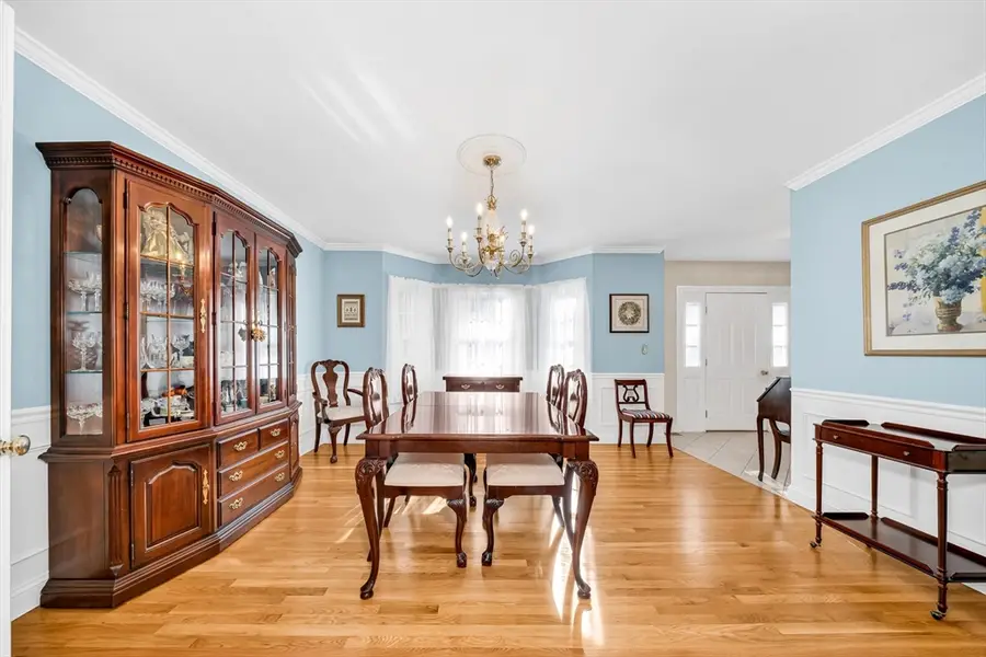 158 Forest St, North Andover, MA 01845 - #3