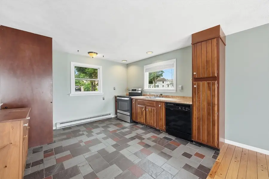 196 Manet Ave, Quincy, MA 02196 - #3