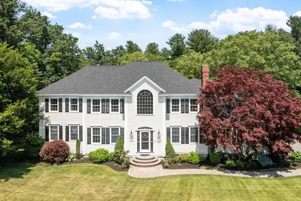 11 Oscars Way, North Reading, MA 01864