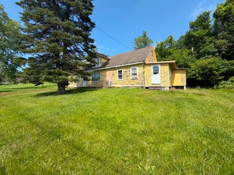 842 Church St, North Adams, MA 01247 - #2