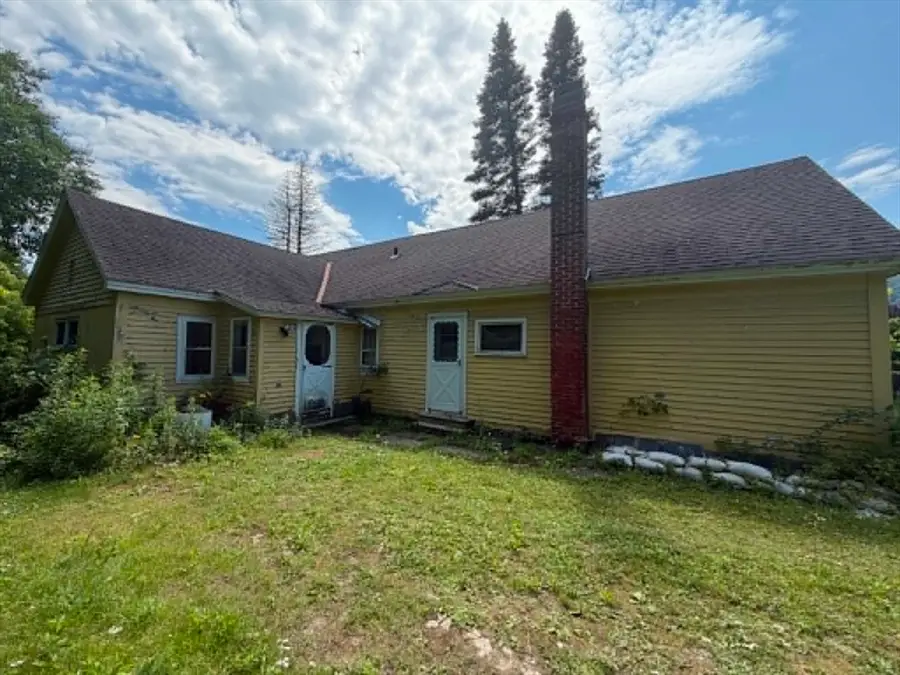 842 Church St, North Adams, MA 01247 - #3