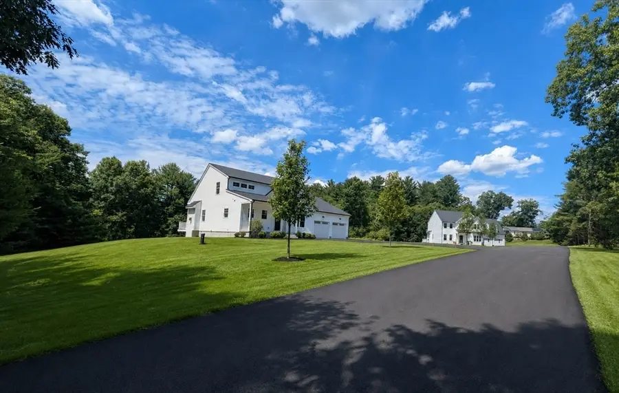 19 West Main Street, Upton, MA 01568 - #2
