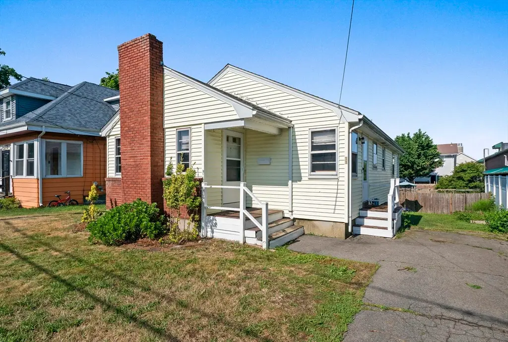 11 Rosalind Rd, Weymouth, MA 02191 - #1