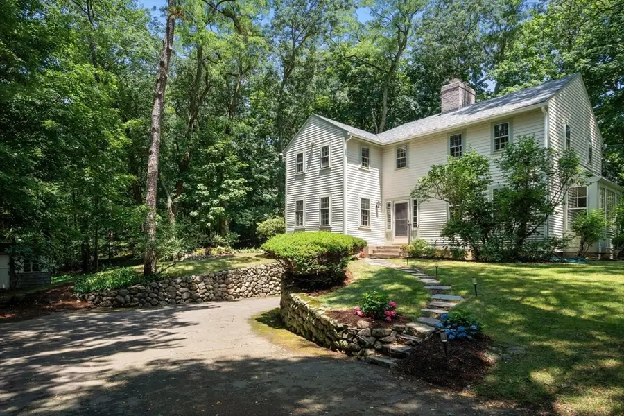 41 Locust Ave, Lexington, MA 02421 - #2