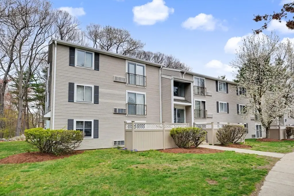 15 Village Rock Lane #10, Natick, MA 01760 - #1