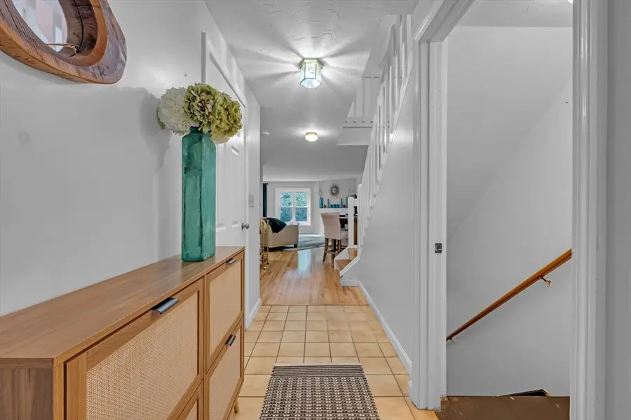 8 Woodcrest Dr #8, North Oxford, MA 01537 - #3